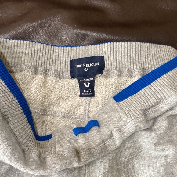 True Religion Sweatsuit - Picture 8 of 8